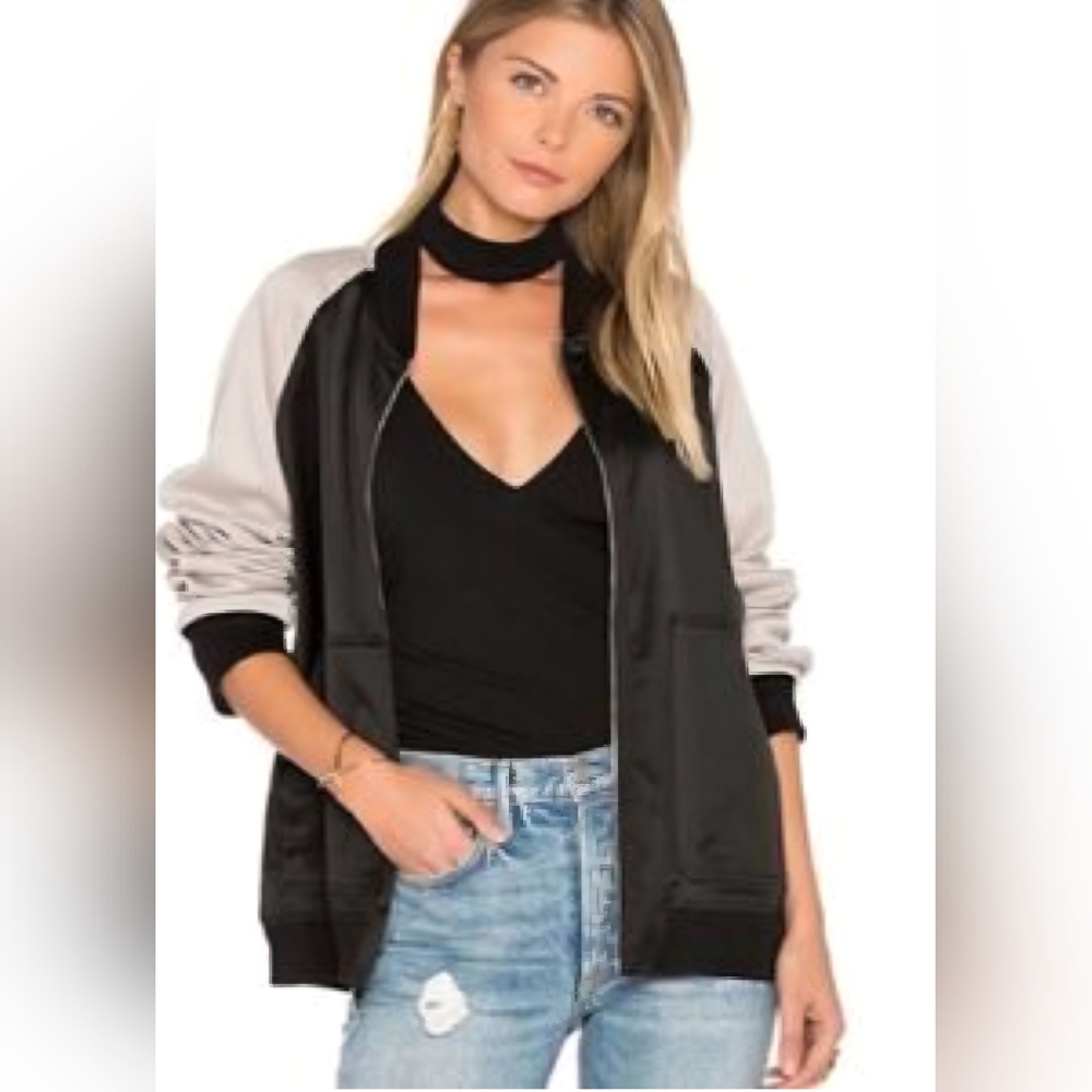 Vintage Monrow Black and Gray Satin Bomber Jacket - Size M